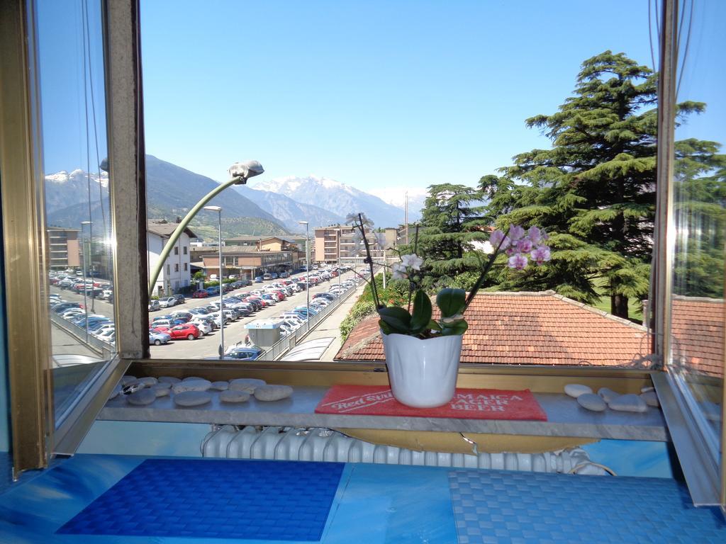 Alloggio Azzurro Cir Alloggio Turistico Vda Aosta 0099 Exterior photo